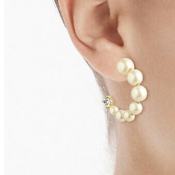 Beautiful pearl hoops from J Crew - Picture 2 of 2